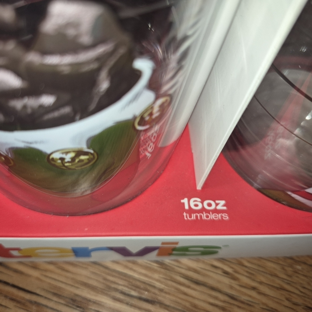 New In BOX TERVIS Christmas 16 Oz Tumbler Set of 2 - Picture 3 of 3